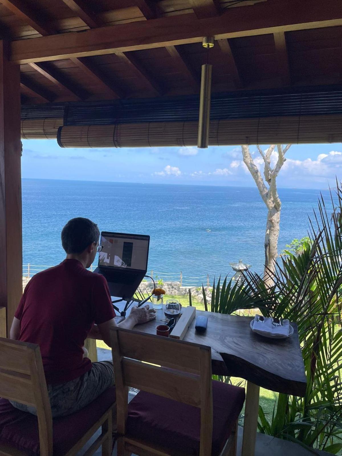 Bali Cliff Glamping Seraya Exterior foto